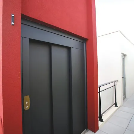 Hotel apartamentowy Les Portes D'espagne